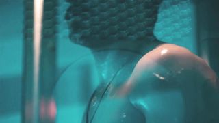 Michelle Williams nude - Blue Valentine (2010)