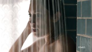 Mishel Prada, Maria-Elena Laas nude - Vida s02e02 (2019)