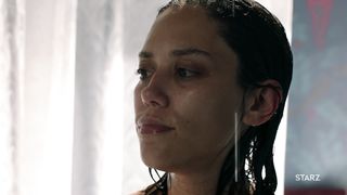 Mishel Prada, Maria-Elena Laas nude - Vida s02e02 (2019)