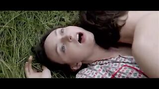 Mélodie Richard, Vimala Pons, Carlotta Moraru, etc. Nude - Métomorphoses (2014)