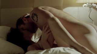 Natalia Avelon - Strike Back S02 E07 (2011)