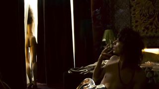 Natalia Avelon nude - Eight Miles High (2007)