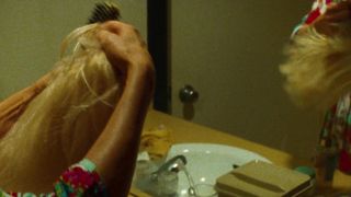 Nicole Kidman sexy scene - The Paperboy (2012)