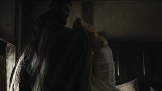 Nike Kurta nude - The King (2019)