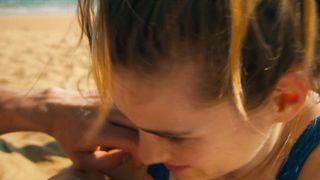 Noemie Schmidt nude - Paris est a nous (2019)