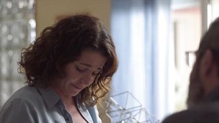 Nora Navas, Mireia Aixala - Les de l'hoquei s01e08-09 (2019)