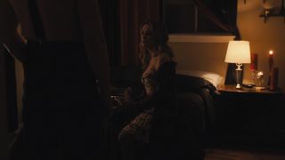 Addison Timlin nude - Sleeping in Plastic (All Roads to Pearla) (2019)