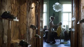 Denisa Nesvacilova nude, Tereza Valtova, Hana Vagnerova naked- Miluji te modre (2017)