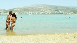 Elli Tringou, Milou Van Groesen naked - Suntan (2016)