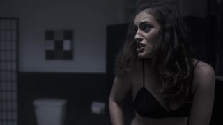 Elma Begovic, Annette Wozniak, Denise Yuen nude - Bite (2015)