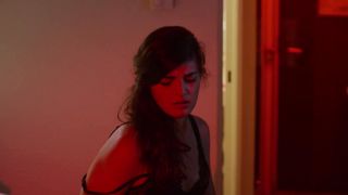 Eloise Valli nude - Folle d'amour (2017)