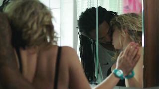 Fanni Metelius nude - Hjartat (2018)