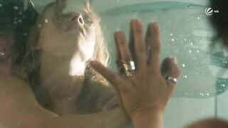 Isabell Gerschke, Karolina Lodyga nackt- Verfuhrt - In den Armen eines Anderen (2016)