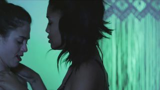 Isabella Farrell, Leyna Bloom, Danni Wang, Kate McGonigle nudity scenes - Fluidity (2019)