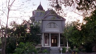 Jacqueline Lovell, Alexandria Quinn FF explicit scenes - Head of the Family (1996)