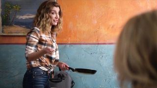 Nasim Pedrad naked - Desperados (2020)