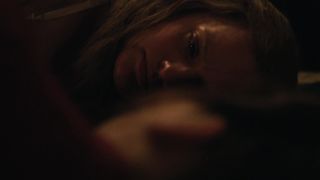 Odessa Young, Elisabeth Moss naked - Shirley (2020)