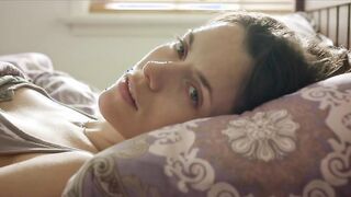 Sonalii Castillo sexy, Ashlynn Yennie hot - Variant (2020)