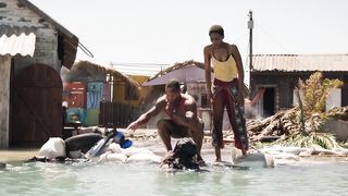 Tania Raymonde naked - Deep Blue Sea 3 (2020)