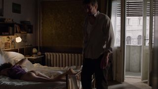 Bernadett Mitak, Hanna Palos nude - Budapest Noir (2017)