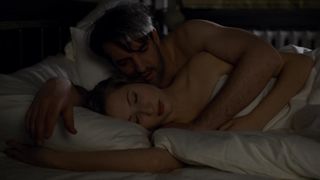 Bernadett Mitak, Hanna Palos nude - Budapest Noir (2017)