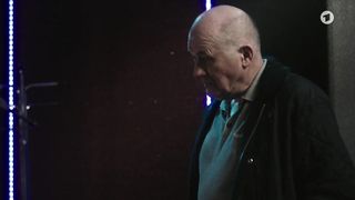 Emilia Schule nude - Professor Wall im Bordell (2019)