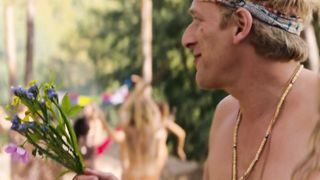 Janina Uhse, Felicitas Woll nackt - Berlin, Berlin (2020) Nude Scenes