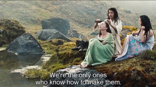 Julianne Nicholson, Karen Quintero, Laura Castrillon nude - Monos (2019)