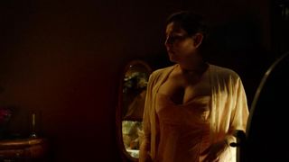 Pamela Flores, Julia Avendano nude - Poesia sin fin (2016)