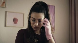 Sanna Sundqvist, Evin Ahmad nude - Ring Mamma! (2019)