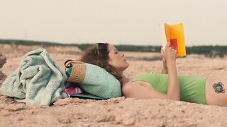 Stephane Caillard, Coline Beal nude - Furie (2019)