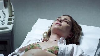 Vittoria Puccini, Benedetta Porcaroli naked - 18 Presents (2020)