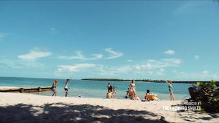 Alexa Demie nude - Waves (2019)