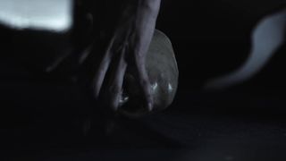 Beatriz Nieto naked - The devil on your back (2015)