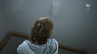 Cecilia Diesch nackte - Harter Brocken Die Kronzeugin (2017)