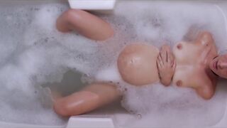 Frankie Shaw nude - Bad Peter (2017)