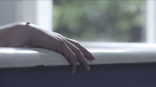 Jowita Budnik naked - Ptaki spiewaja w Kigali (2017)