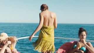 Lou Chauvain nude - Juillet aout (2016)