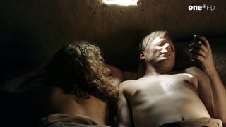 Yohanna Schwertfeger nude - Altes Geld (2015)  (Season 1, Episode 1)