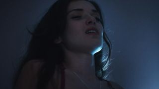 Caroline Hartig - Schattenmoor s01e08 (2019)