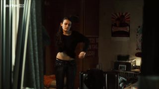 Claudia Eisinger, Anna Graenzer nude - 13 Semester (2009)