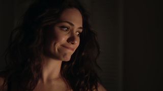 Emmy Rossum nude - Shameless  (2017) (Season 8, Episode 1)