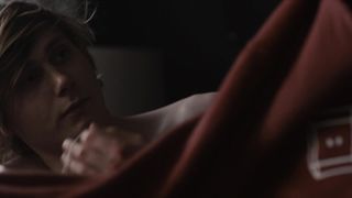 Gina Alice Stiebitz nude - Dark (2017) (Season 1, Episode 9)