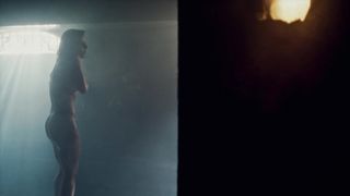 Kate del Castillo naked - Ingobernable  (2018) (Season 2, Episode 2)