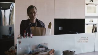 Laura Sepul naked - Into the Night (2020) (Season 1, Episode 3)