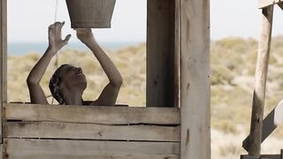 Maribel Verdu sexy - El faro de las orcas (2016)