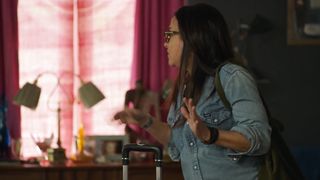 Mikey Madison nude - Better Things (2017) (Season 2, Episode 3)