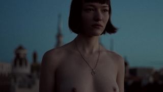 Nerea Revilla Merino nude - ORO (2017)