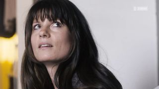 Vera Bommer nude - Seitentriebe (2018)(Season 1, Episode 4)