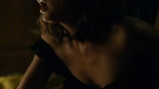 Veronica Echegui nude - Trust s01e01 (2018) (Season 1, Episode 1)